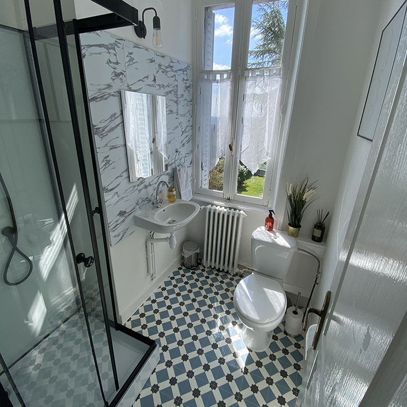 Single bed and clothing storage